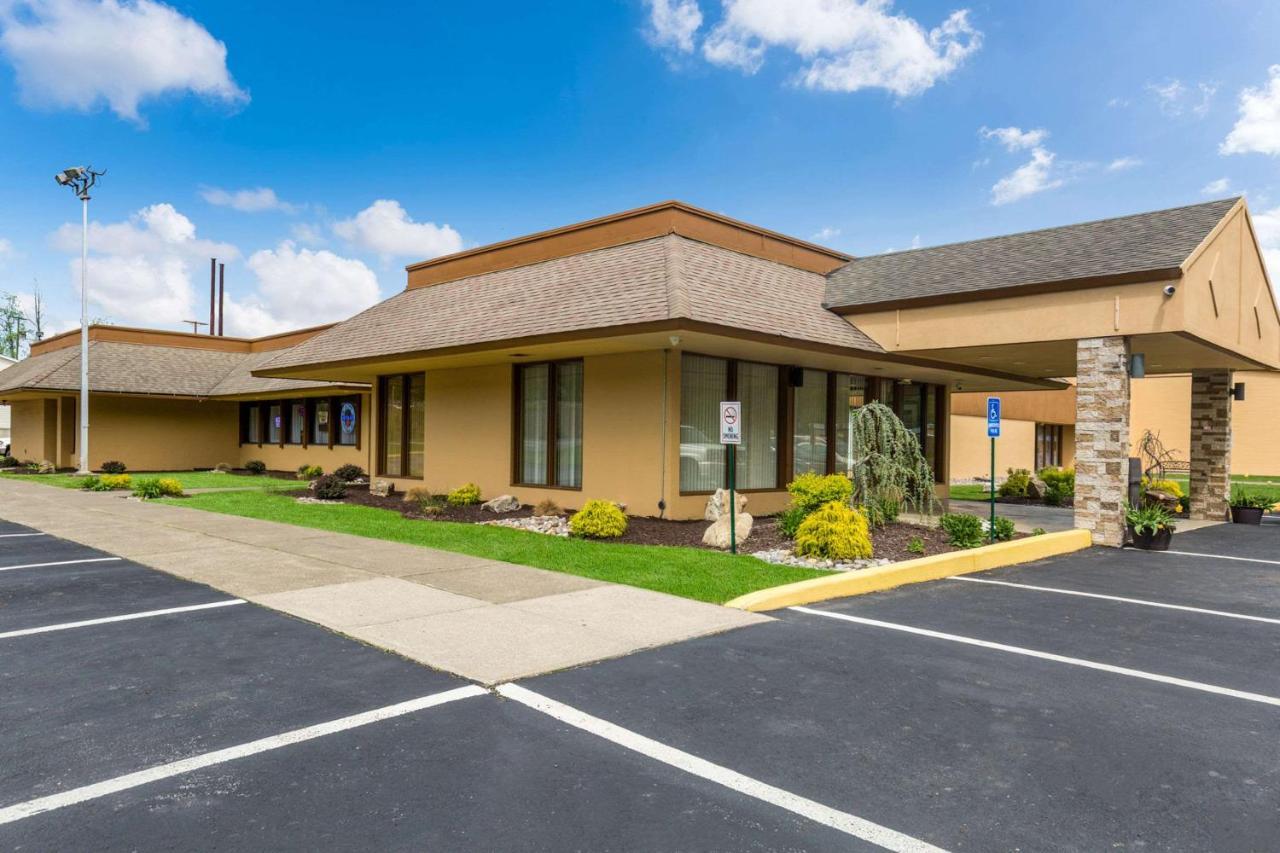 Rodeway Inn&Suites - Poconos Delaware Water Gap Exterior foto